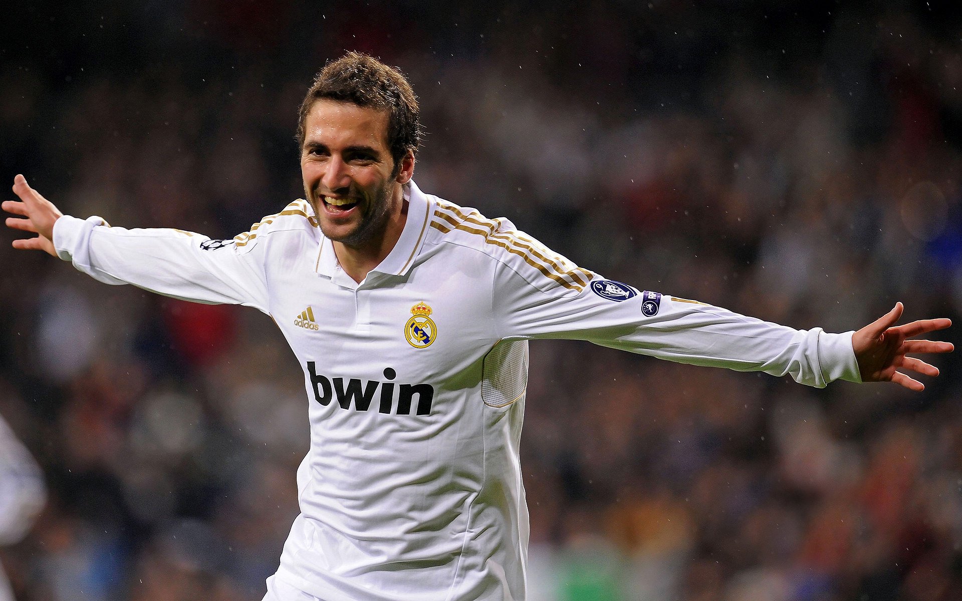 一人被罚没近1.6亿元！4名证券人员违规交易受罚，证券违规违法案例